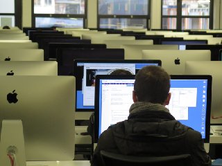  Computer LAb